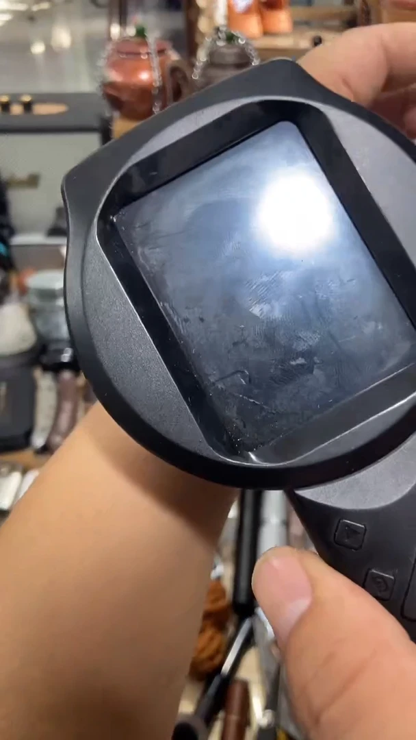 瓷片闪购商品  如图所示