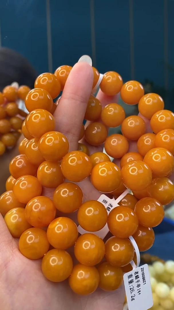 裸石琥珀未镶嵌1/4多样性发其一风