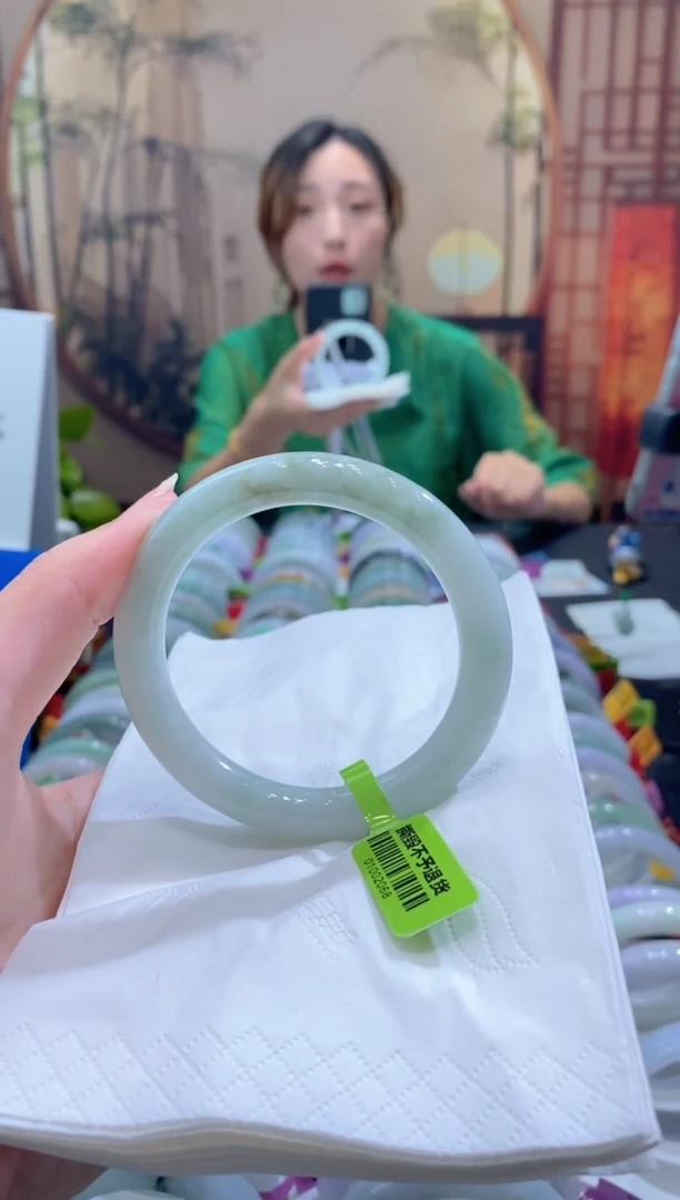 未镶嵌手镯翡翠000057772