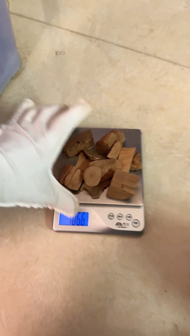 【闪购商品】檀香木其他老山檀香木块100克
