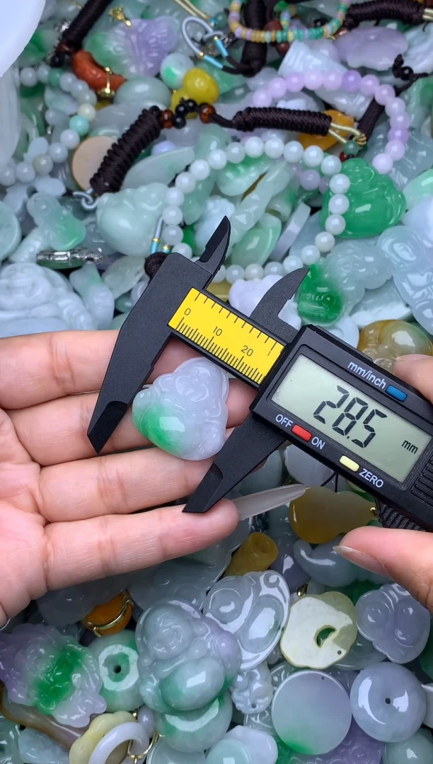 翡翠未镶嵌颈饰天然缅甸翡翠吊坠