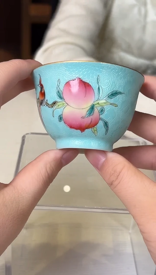 陶粉彩扒花主人杯31