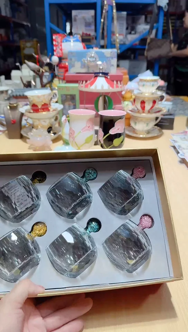 瓷片全场正品  一件不留 @@1