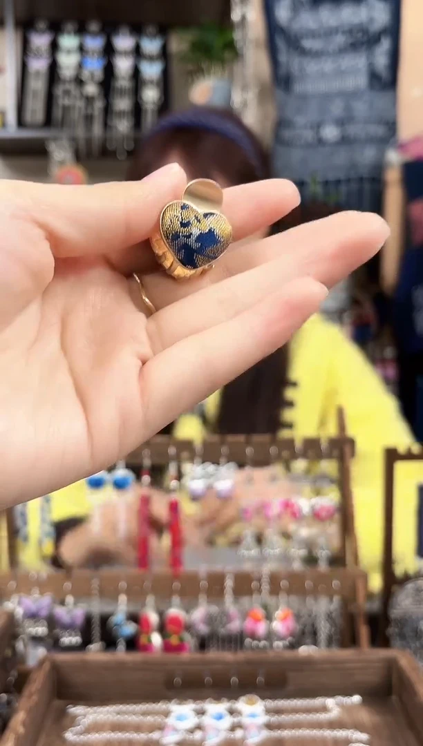 织绣民族风非遗老绣饰品704*