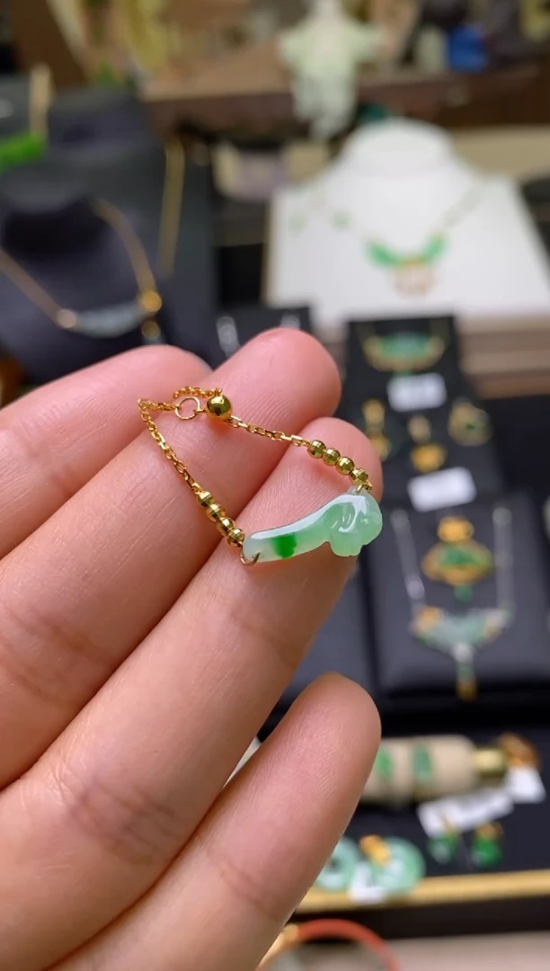 【闪购商品】翡翠颈饰18K金镶嵌净货16151