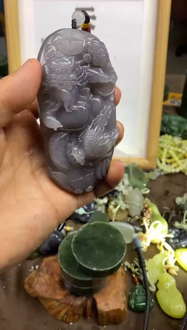 颈饰未镶嵌和田玉和田玉