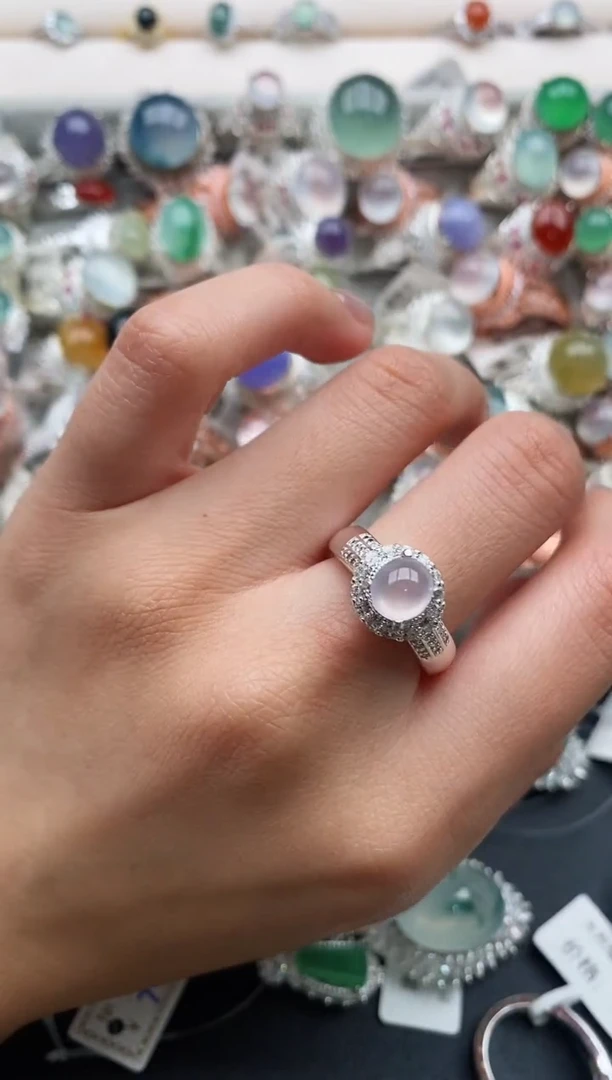 未镶嵌戒指翡翠?6666666+8