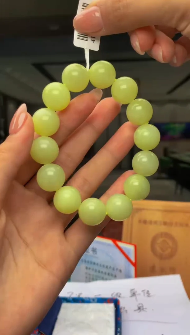 【闪购商品】定制和田玉Boss阳天然和田玉（拍一发一）