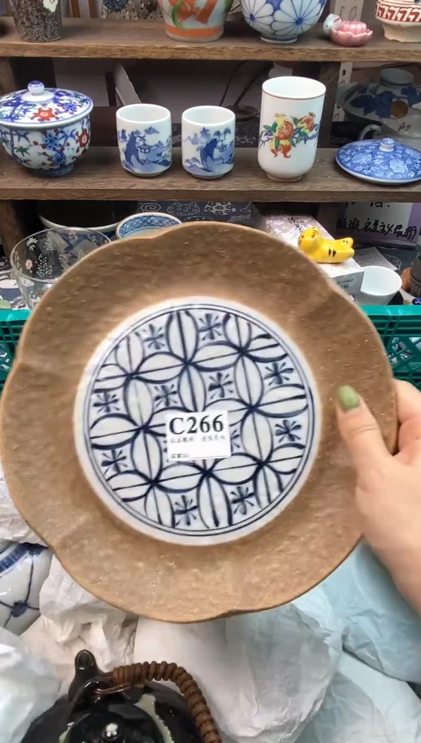 瓷片r****r