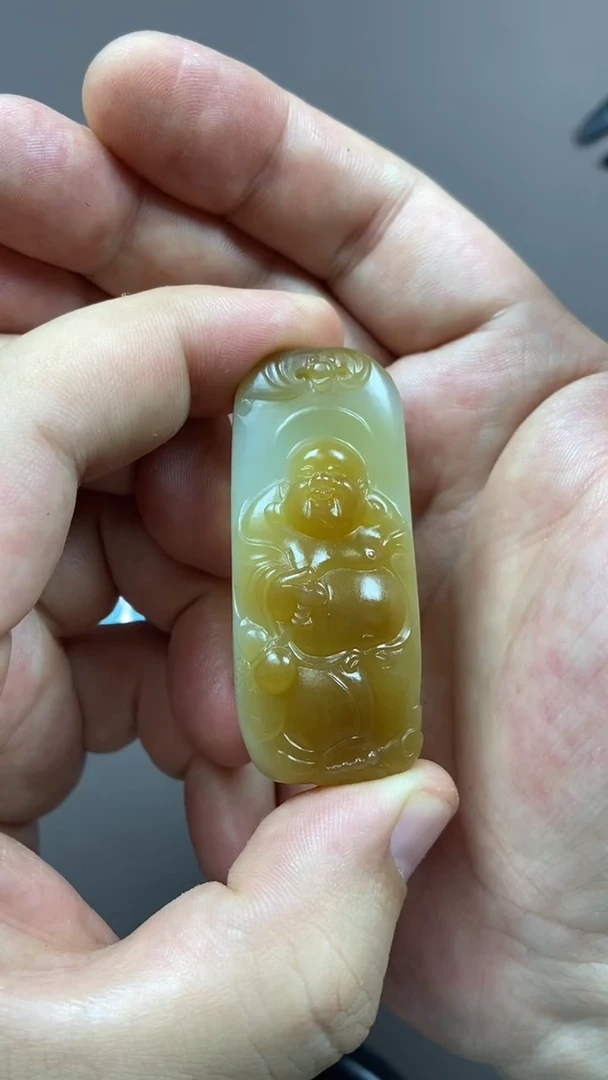 颈饰未镶嵌和田玉天****行1