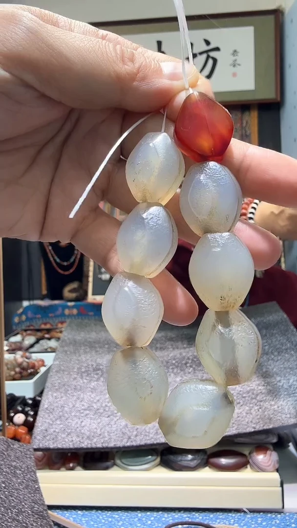 【闪购商品】玛瑙/玉髓颈饰未镶嵌9颗配珠