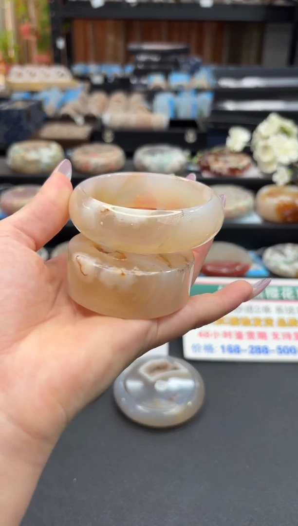 未镶嵌手镯石英质玉C599(56圈赠送镯心)