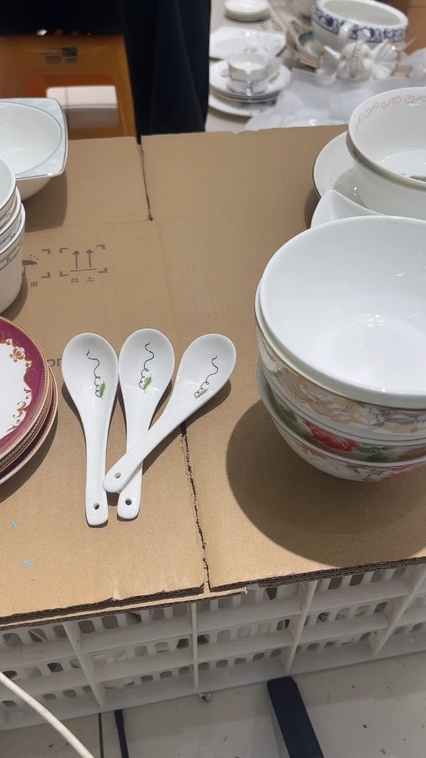 瓷隆达骨瓷 福利 小勺子 3只