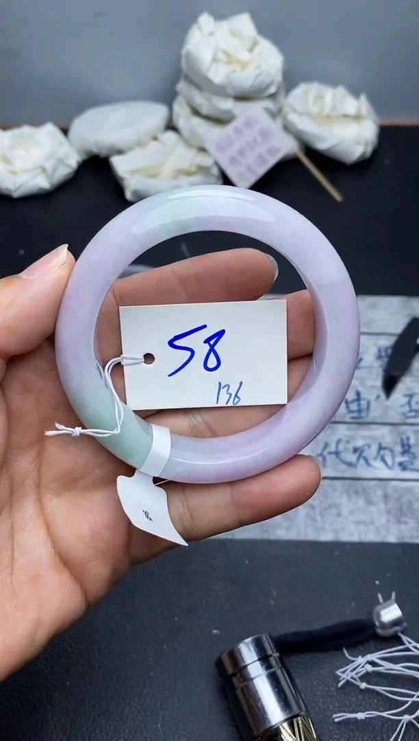 未镶嵌手镯翡翠136
