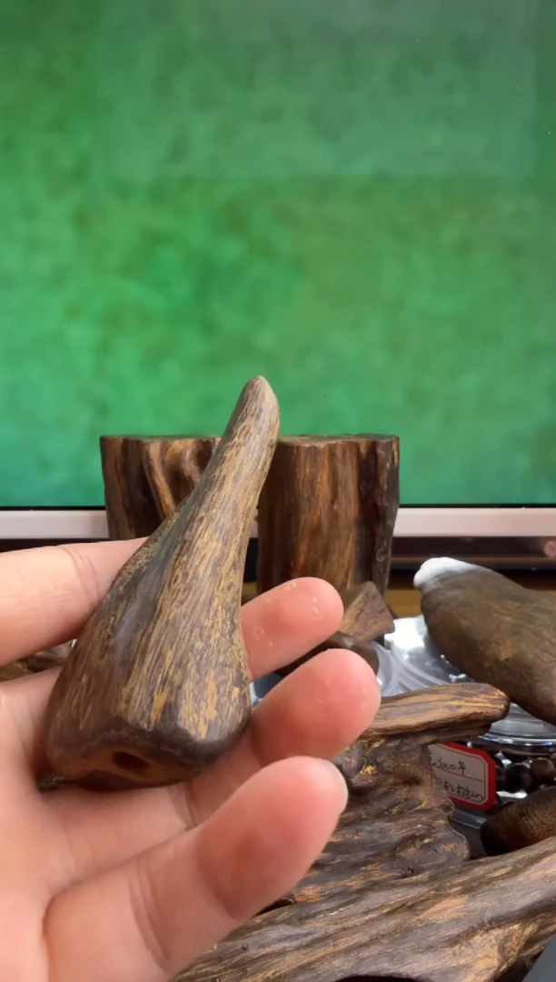 沉香手把件多样性发一