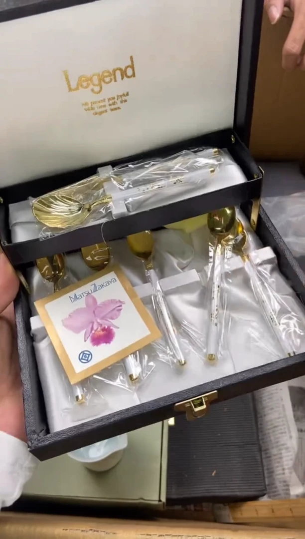 瓷片L**a瓷片精美陶瓷瓷瓷瓷瓷瓷瓷