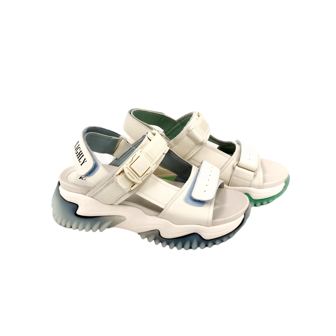 KANGNAI/康奈1G224066夏季厚底搭扣可调整休闲舒适女沙滩凉鞋