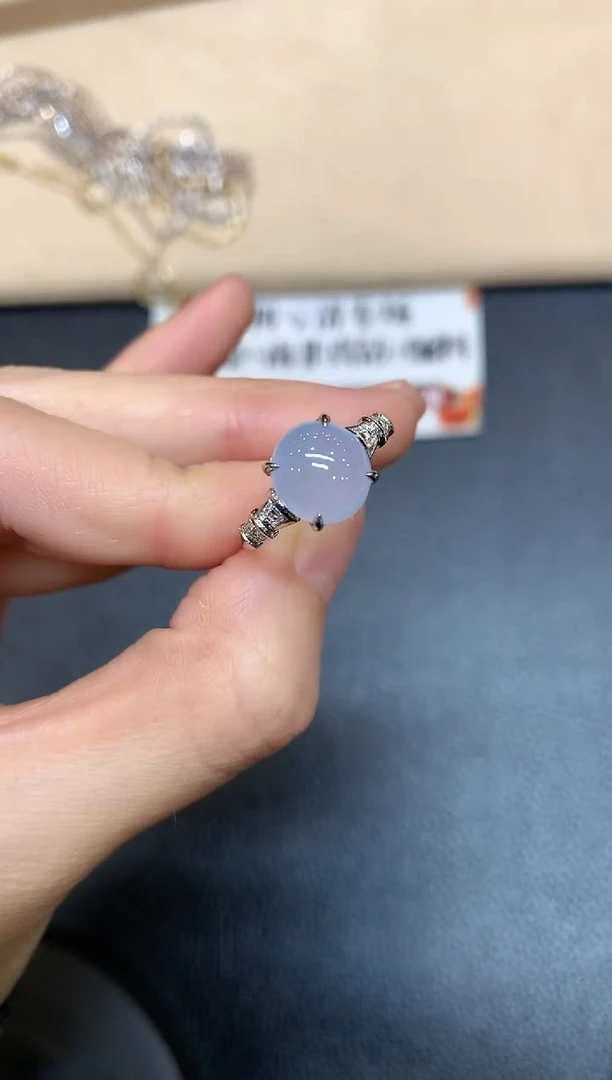 【闪购商品】翡翠戒指18K金镶嵌【无鉴赏期