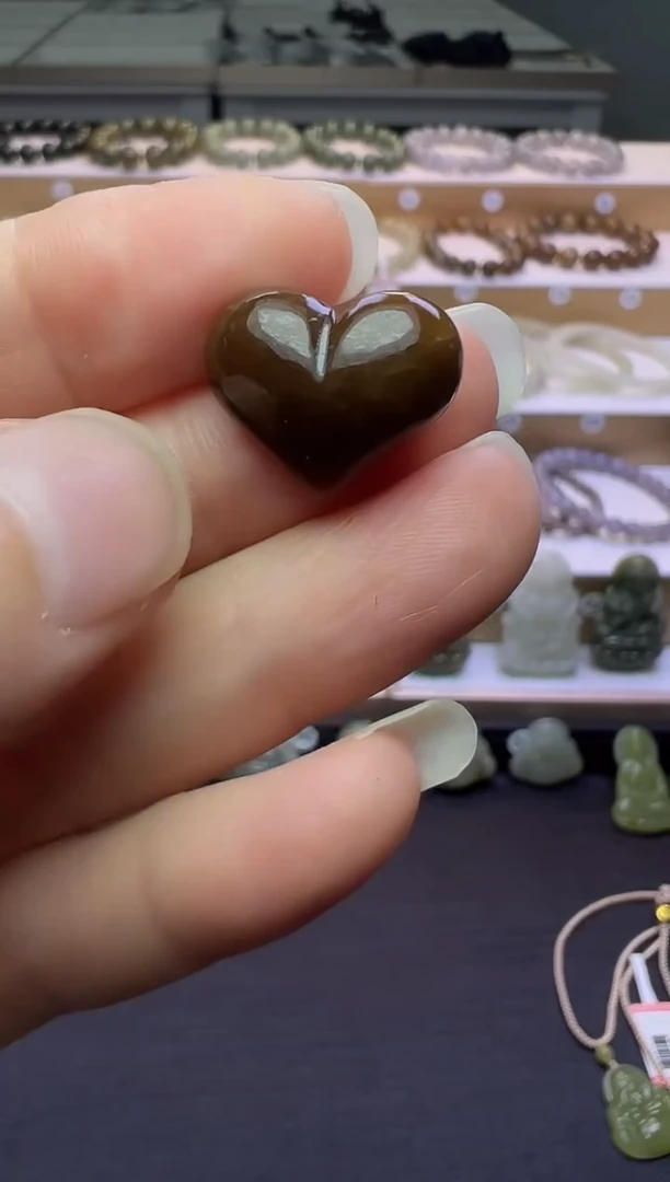 颈饰未镶嵌和田玉87号链接有包容