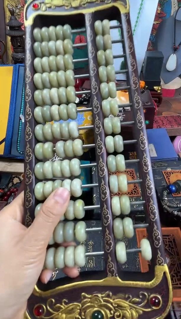 未镶嵌和田玉摆件876786876687867876