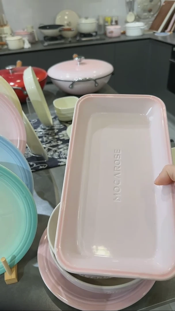 【闪购商品】瓷炻彩鱼盘28CM-樱花粉