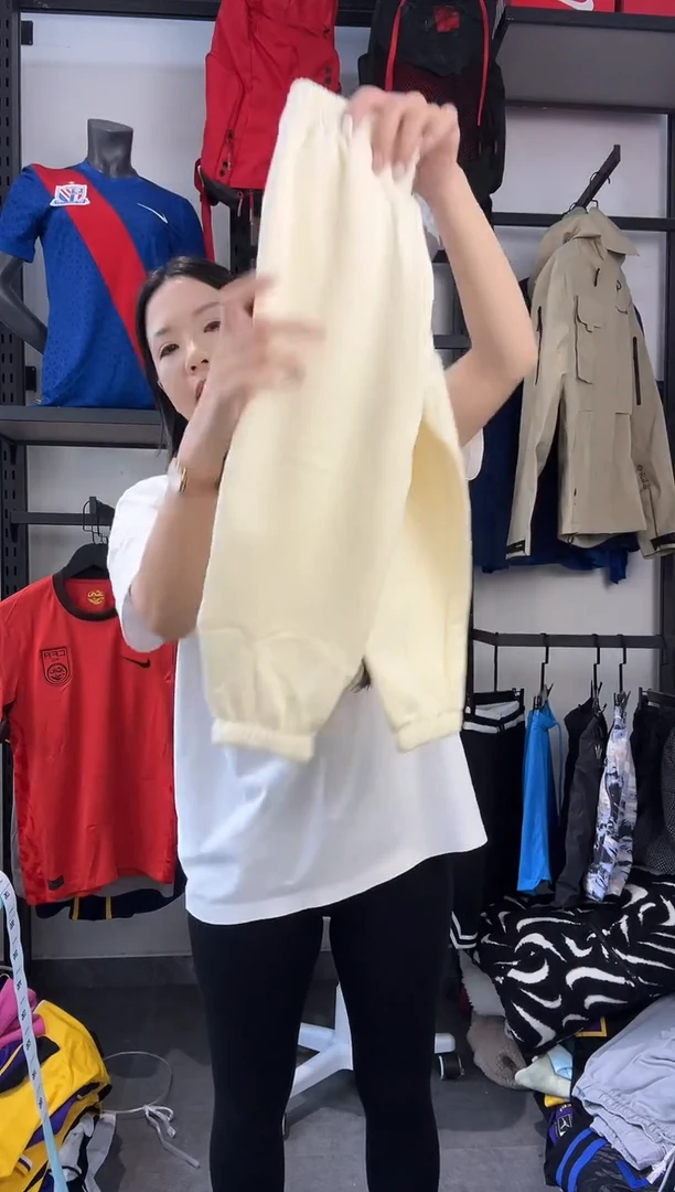 560编码 瑕疵款直播间过款为准 尺码