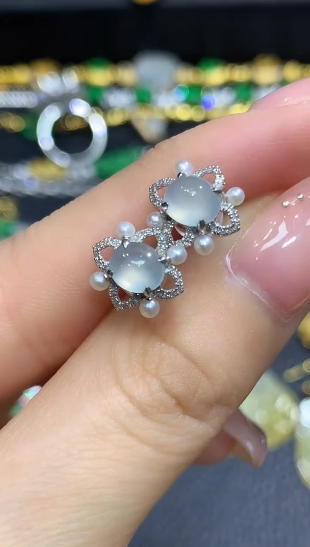 翡翠18K金镶嵌耳饰1团购买断