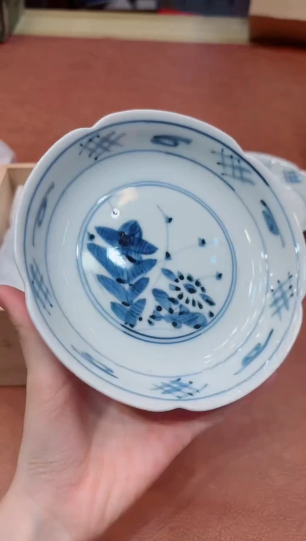 小狐狸海外瓷器哇哇哇