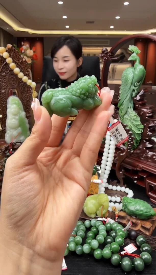 颈饰未镶嵌和田玉27byfl