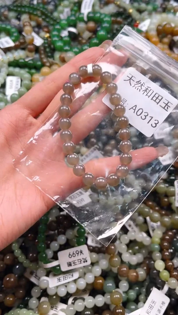 未镶嵌和田玉挂件1