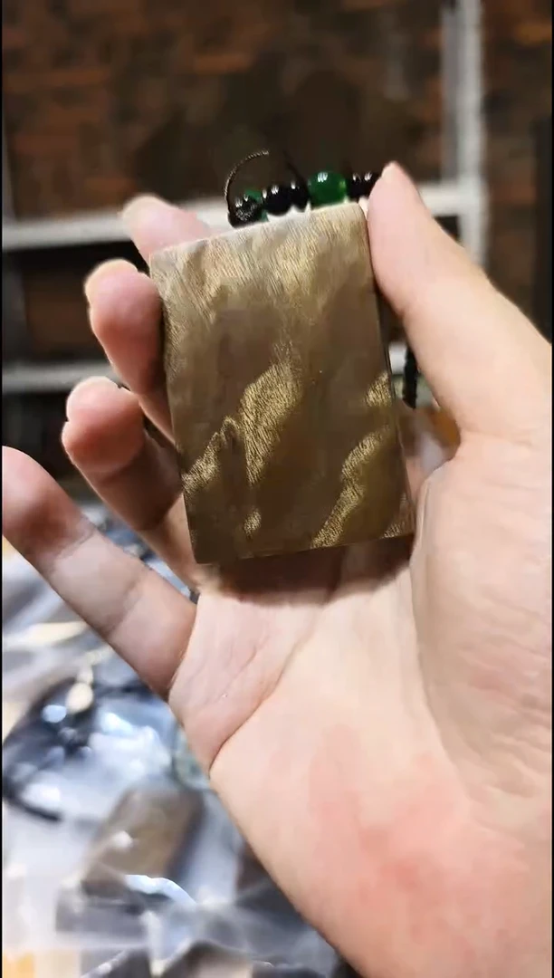 金丝楠无事牌手把件