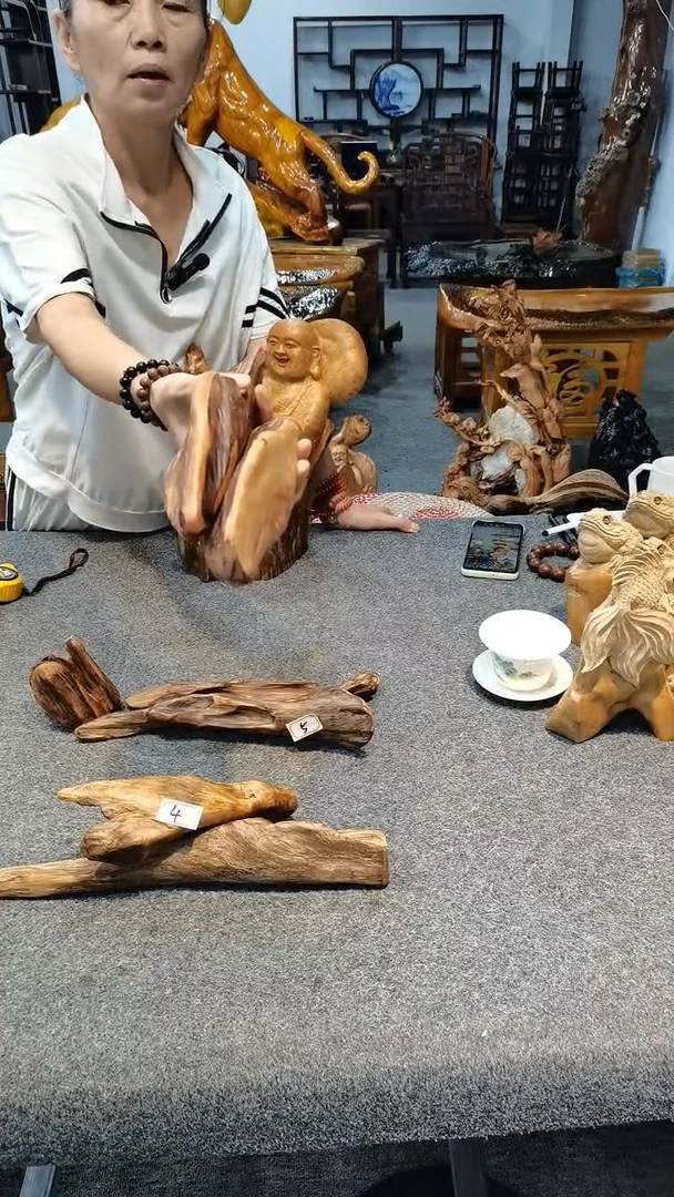 木小*毛料，两个，打磨好的