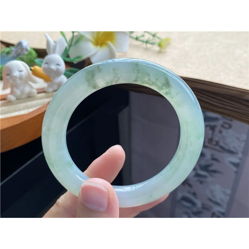 11.20批冰绿飘花果冻圆条10869号55-10.5厚装圆润！天然翡翠手镯