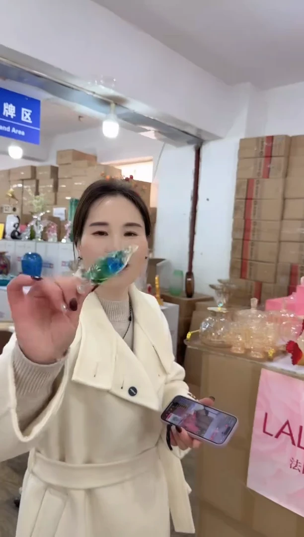 【闪购商品】无铅玻璃美全花器-w-早38