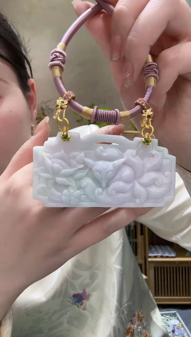 【闪购商品】翡翠颈饰未镶嵌吊坠