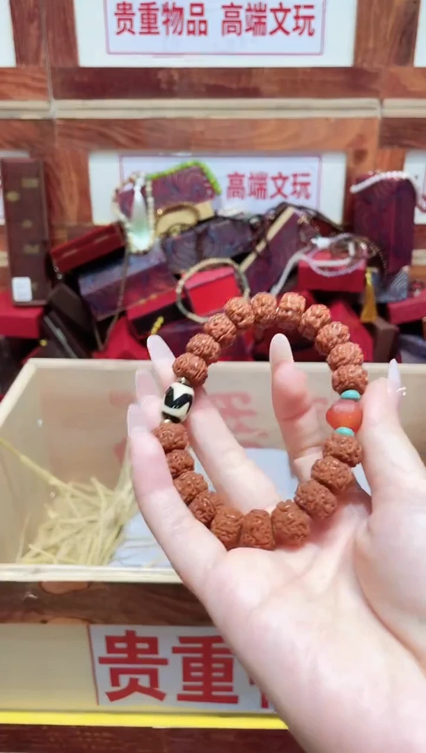 手串精品手串闪购链接（多样性发其一）￥