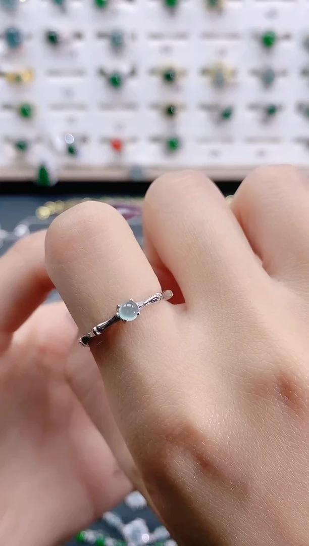 【闪购商品】翡翠戒指银S925镶嵌天然翡翠