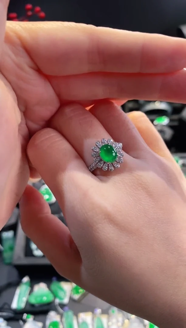 翡翠戒指18K金镶嵌蛋面戒指5083408