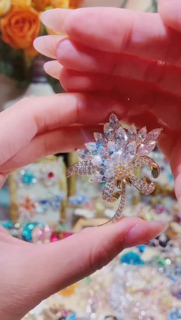 合成立方氧化锆铜合金手捧花