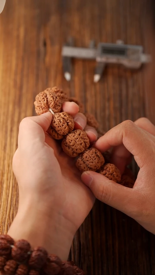 手串金刚菩提29mm 超顶金标级大金刚