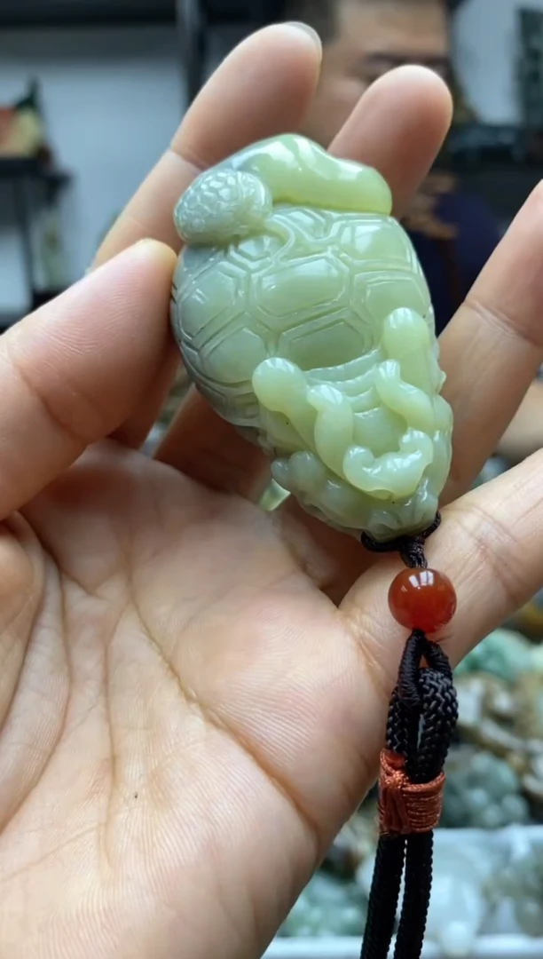 未镶嵌和田玉把件1