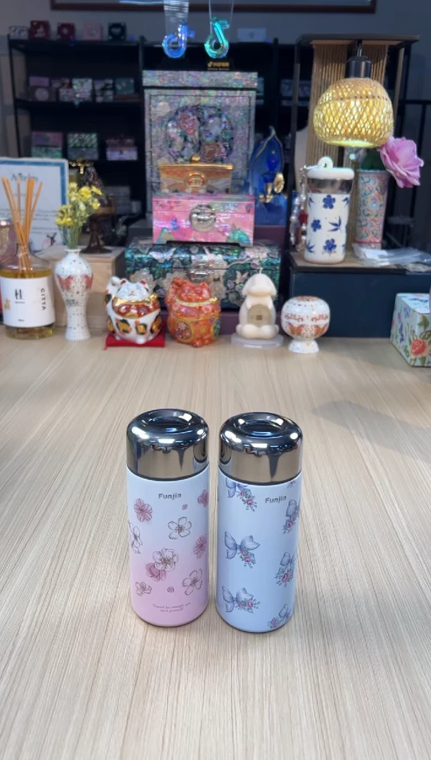 37钛迷你保温杯-蓝/粉