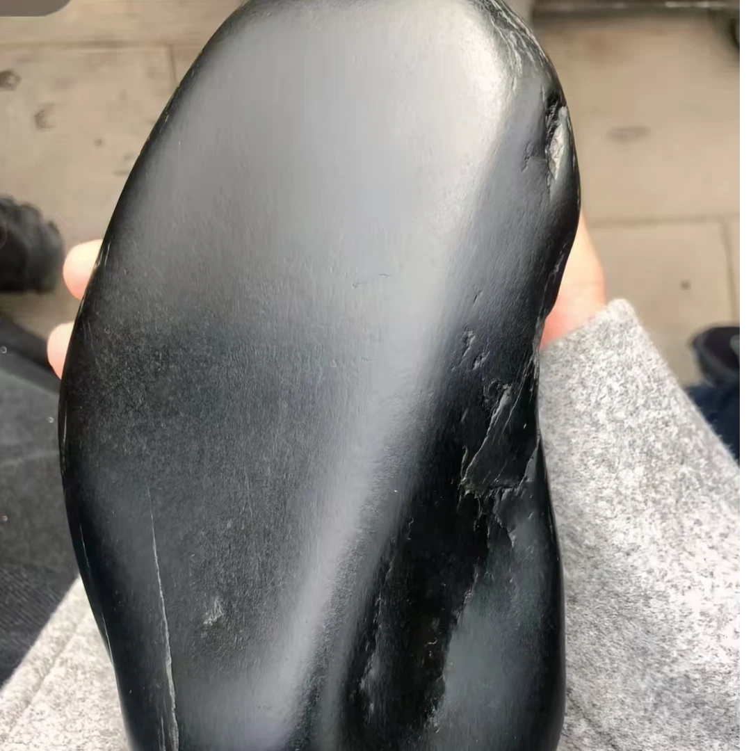 新疆和田塔青且末原石观赏盆景石