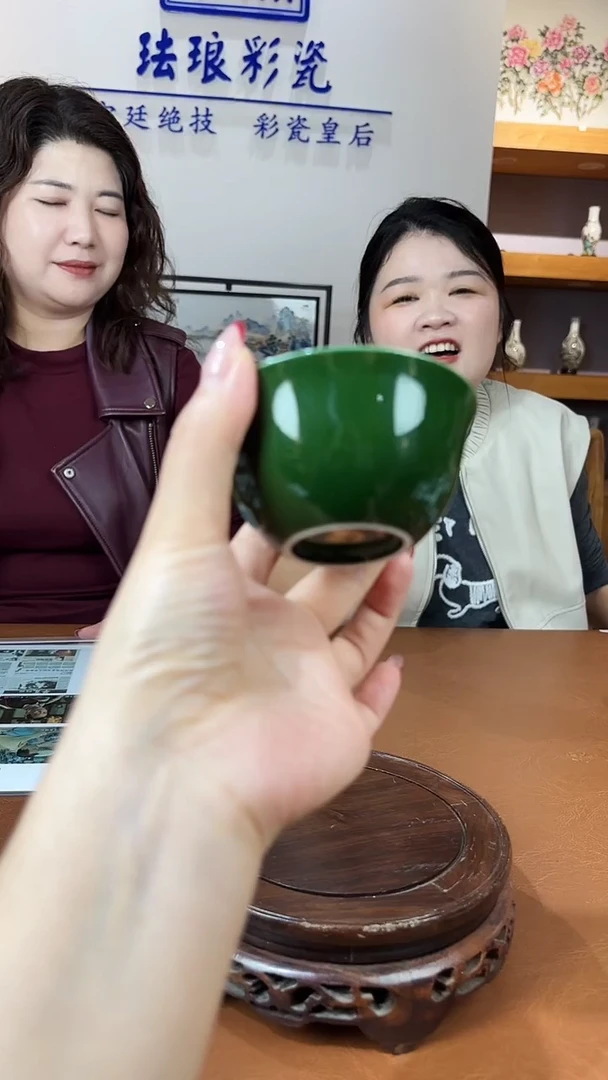 摆件瓷瓷博会—熊建军窑08