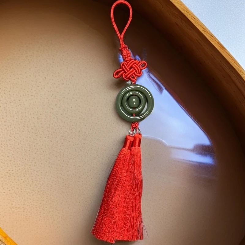 a21-【臻尚出品】锋哥宠粉王炸款和田玉出入平安车挂-随机发一