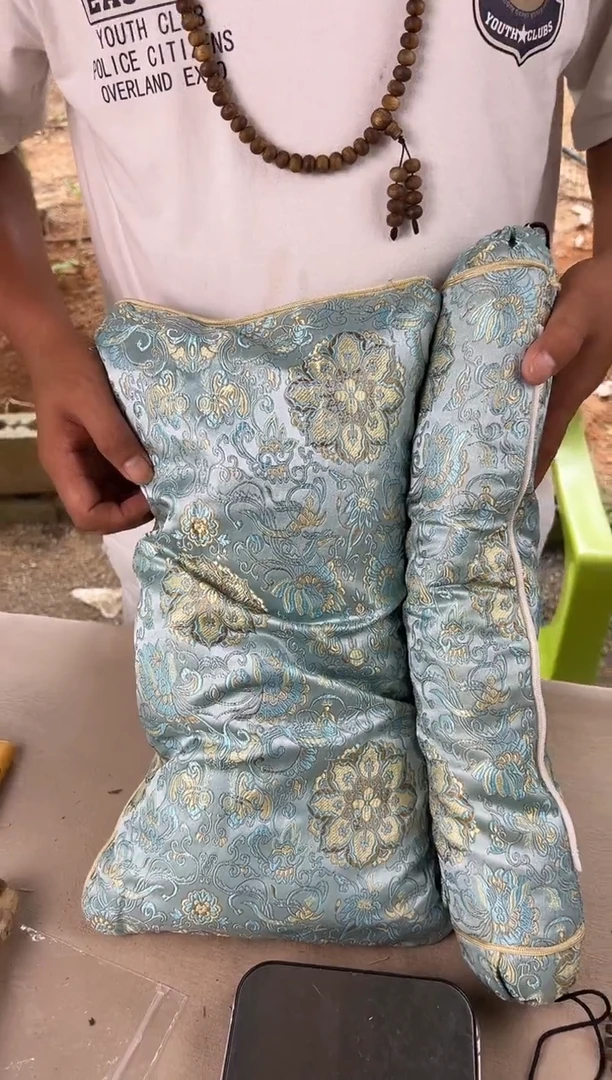 沉香沉香碎屑枕头