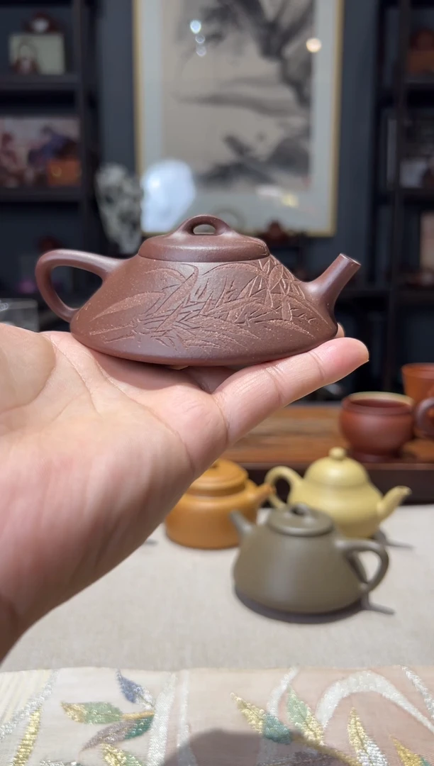 茶壶紫砂天青 合瓢  刻绘