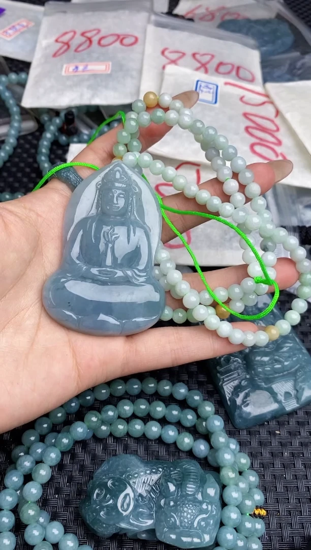 【闪购商品】翡翠颈饰未镶嵌111111111