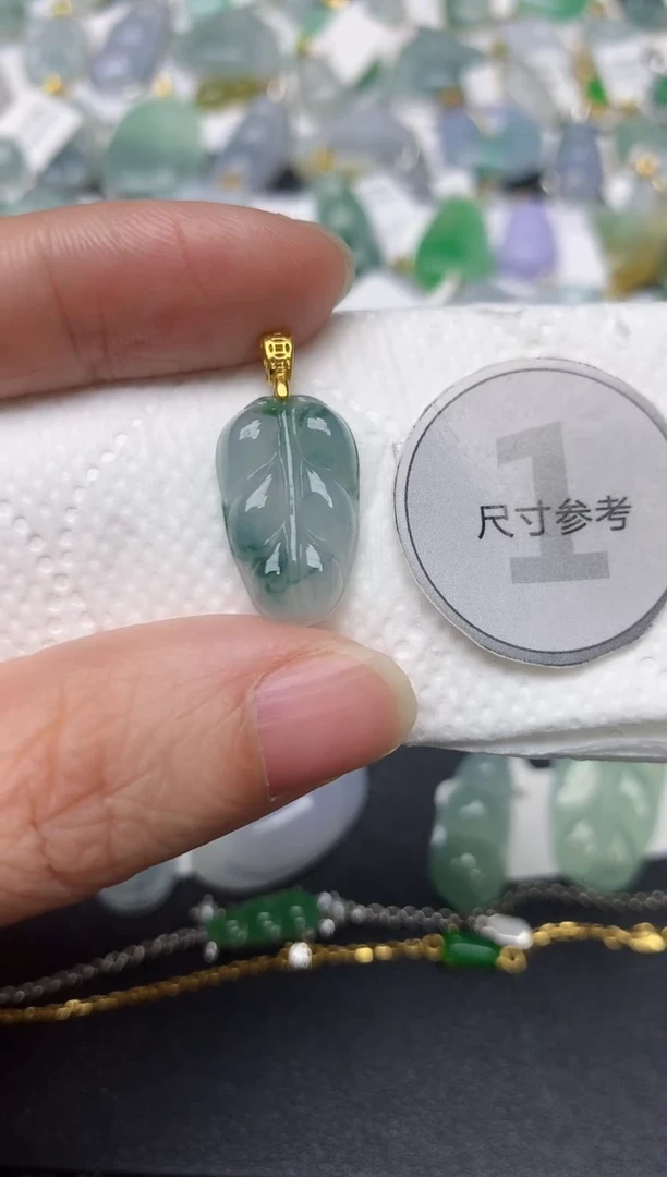 颈饰未镶嵌翡翠天然缅甸A货翡翠