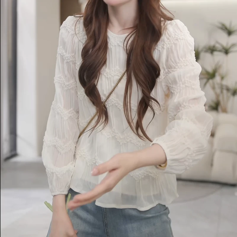 2025秋装新款韩版褶皱纹理长袖小衫气质显瘦时尚LK2501673